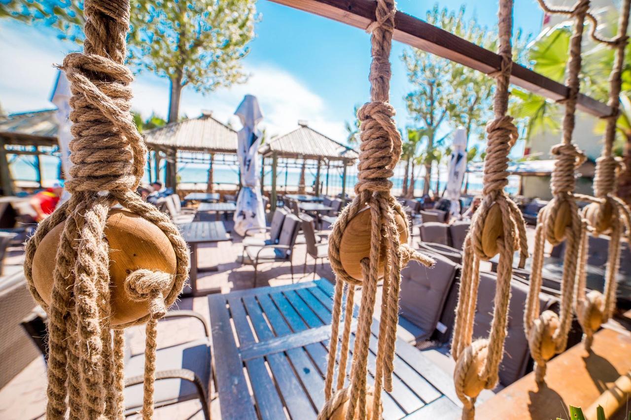 Pirates Mamaia
