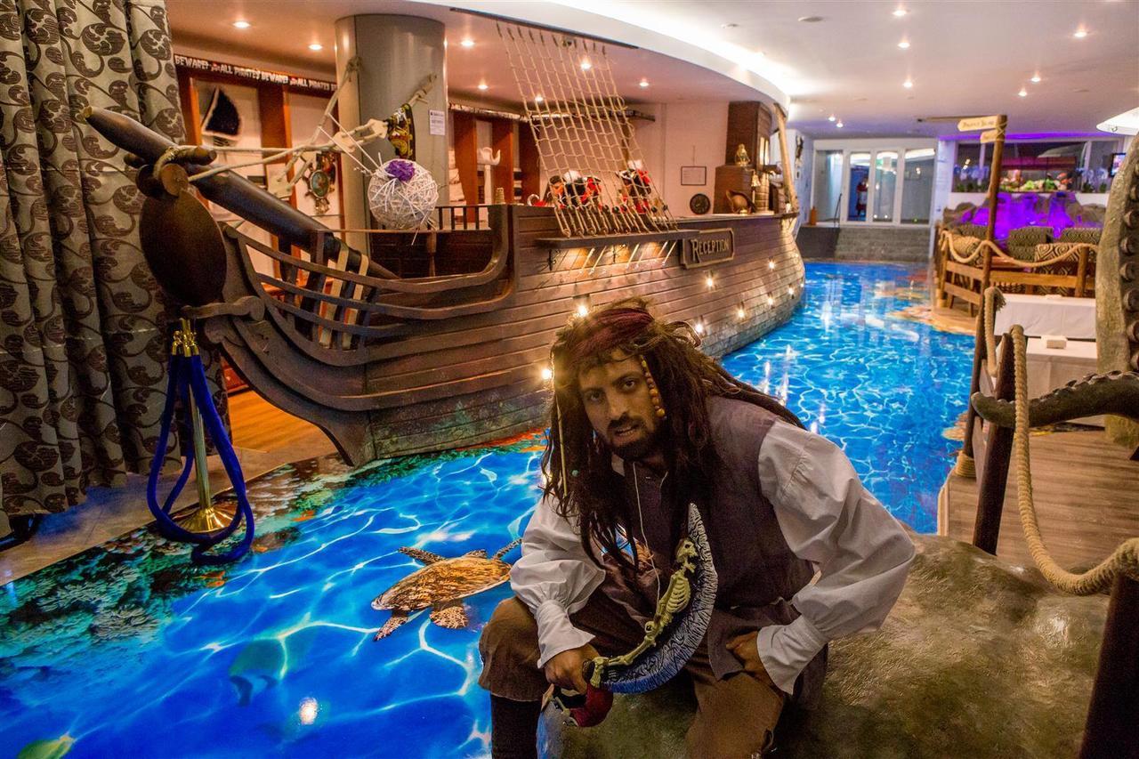 Pirates Hotel 3*