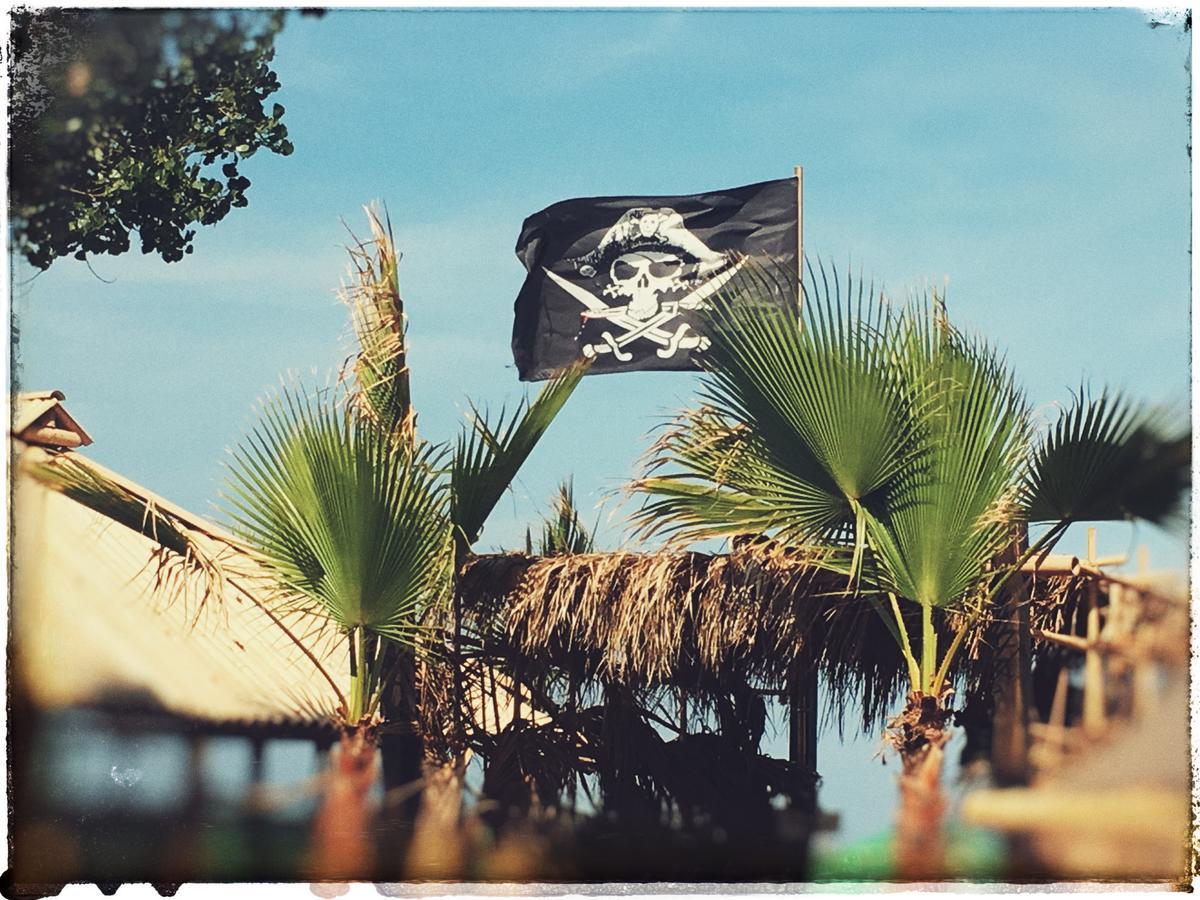 Pirates 3* Mamaia