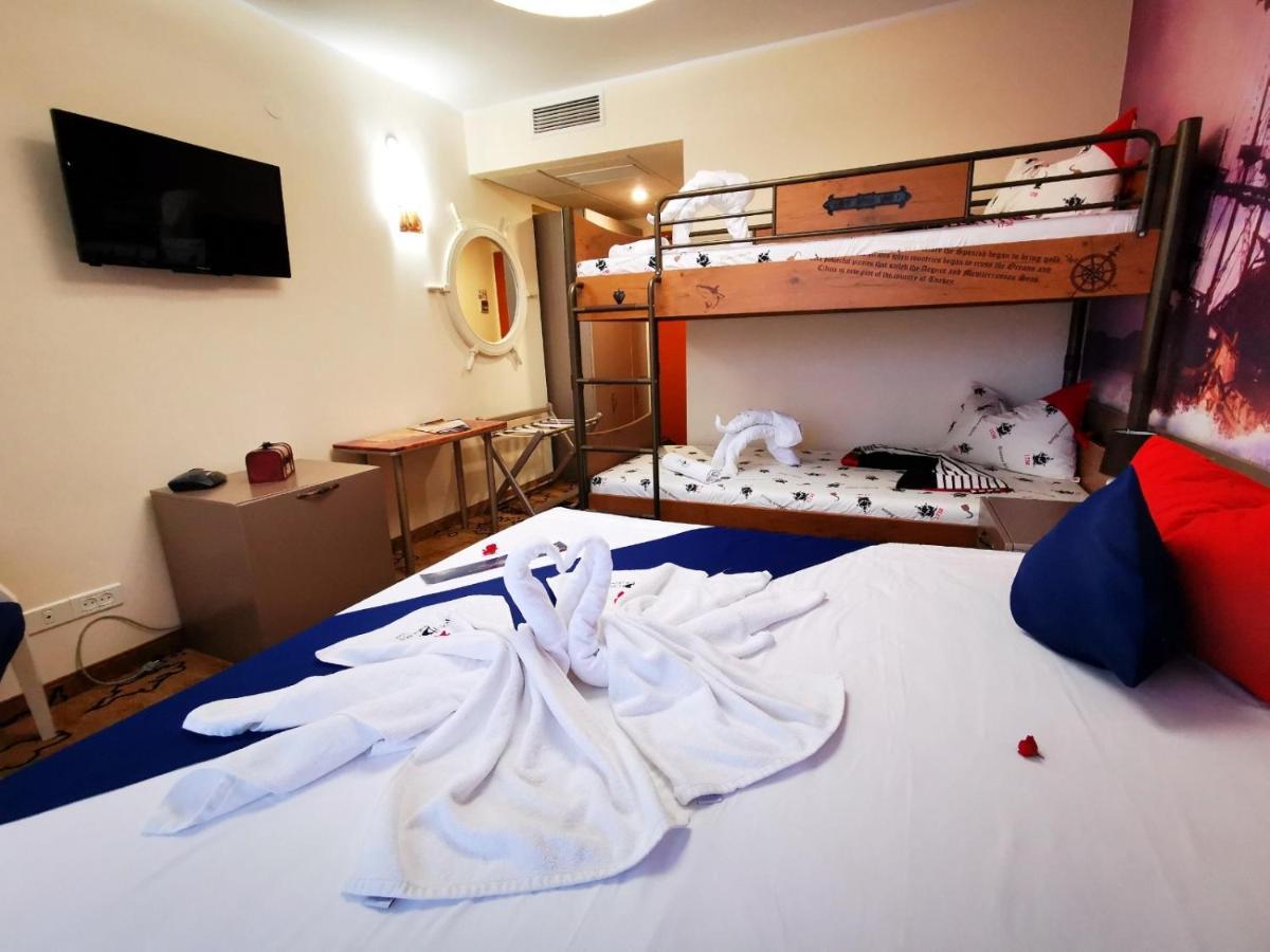 Pirates Hotel 3*